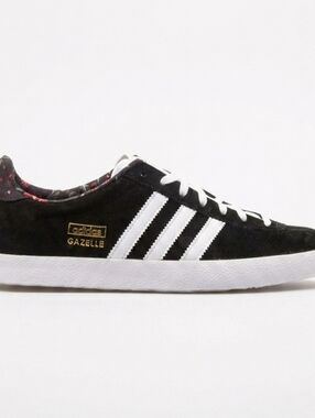 RARE Limited Adidas xThe FARM Company Gazelle US 10 Passinho Black Sneakers